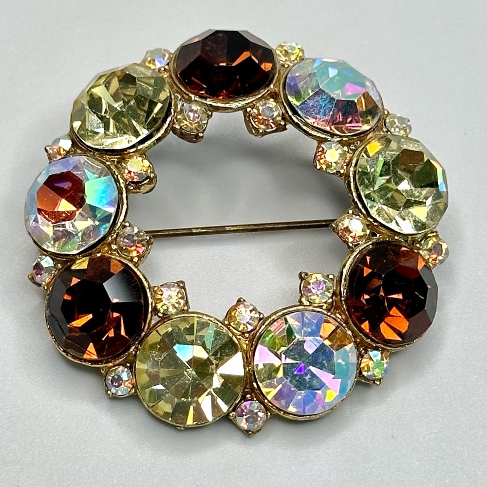 ⚜️VINTAGE⚜️ 50’s Champagne AB & Whiskey Colored Rhinestone Brooch